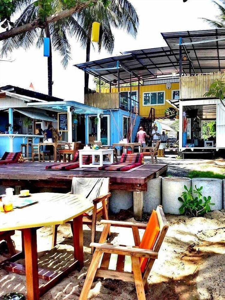 Хостел Think & Retro Cafe Lipa Noi Samui Экстерьер фото
