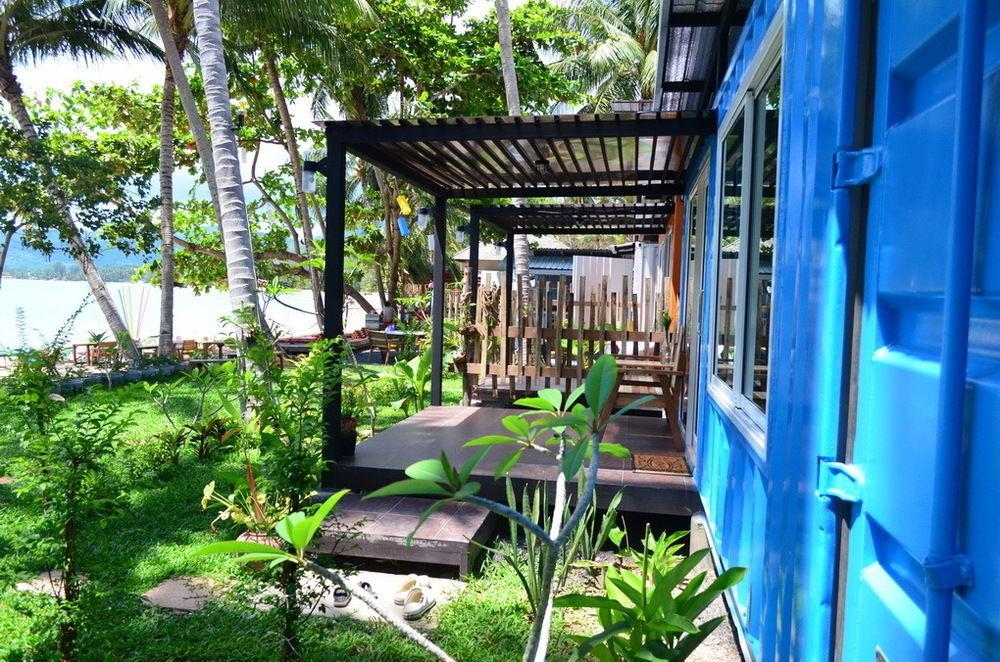 Хостел Think & Retro Cafe Lipa Noi Samui Экстерьер фото